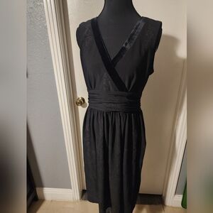 Sandra Darren Black Dress With Floral Detail Size 10p